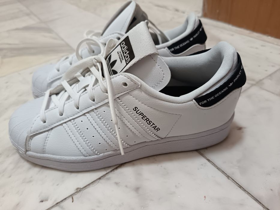Обувки adidas  SUPERSTAR