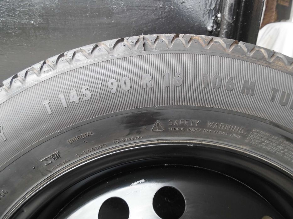 резервна гума /патерица/