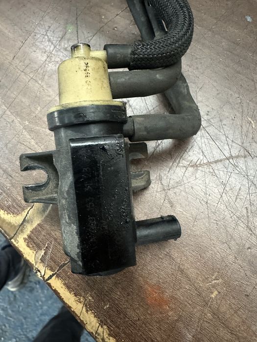 Rezervor electrovalva vacuum mercedes w212 s212 c207 cls 2.2cdi euro5