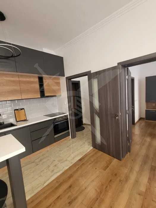 Продава се Двустаен апартамент в Пловдив, Гагарин - 50 кв.м за 1980 €/кв.м - Снимка #9