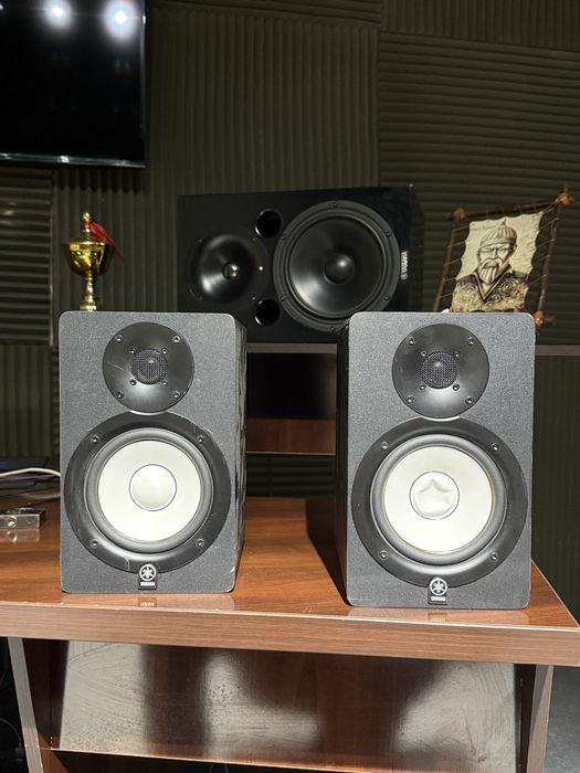 Yamaxa Kalonka , Studio Manitor