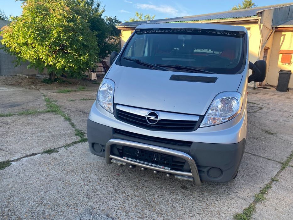 Opel Vivaro  -Clima-