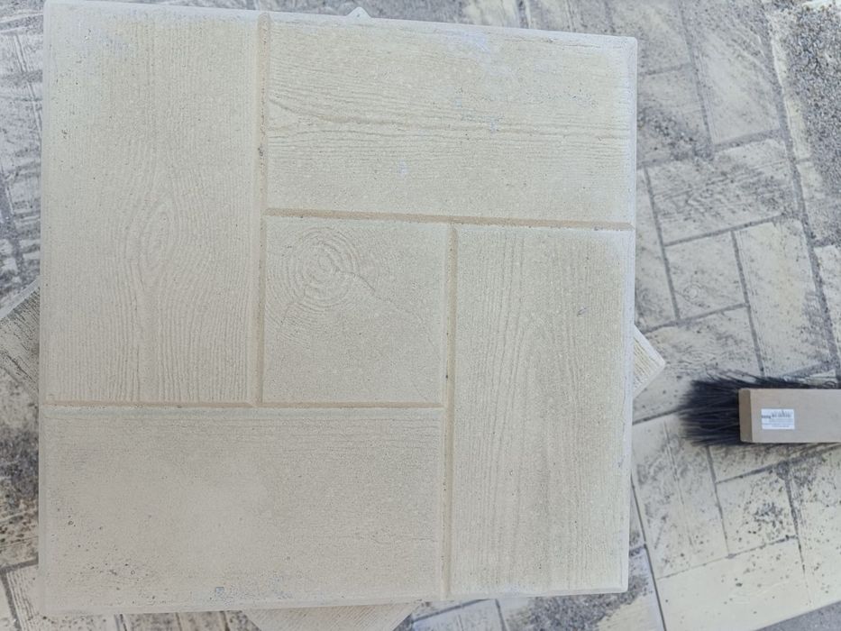 Vând pavele ,borduri ,rigole ;Preț de producător