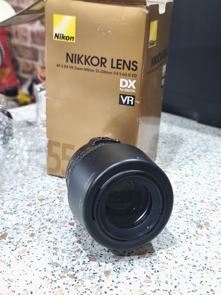 Vand obiectiv Nikon AF-S DX VR Zoom-Nikkor 55-200mm f/4-5.6G IF-ED