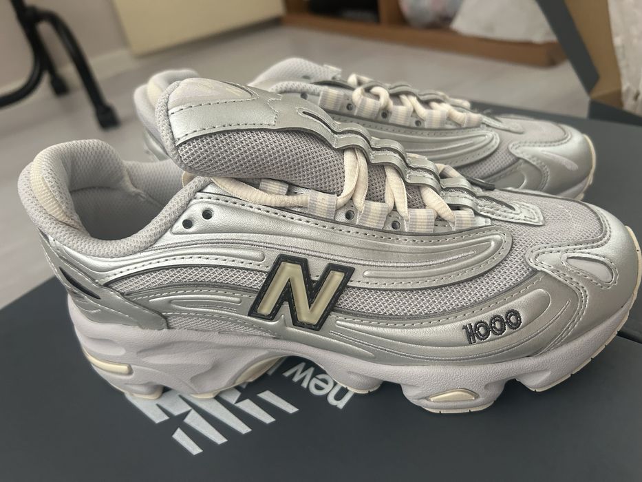 New Balance M1000