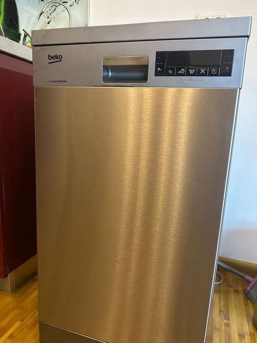 Masina de spalat vase beko