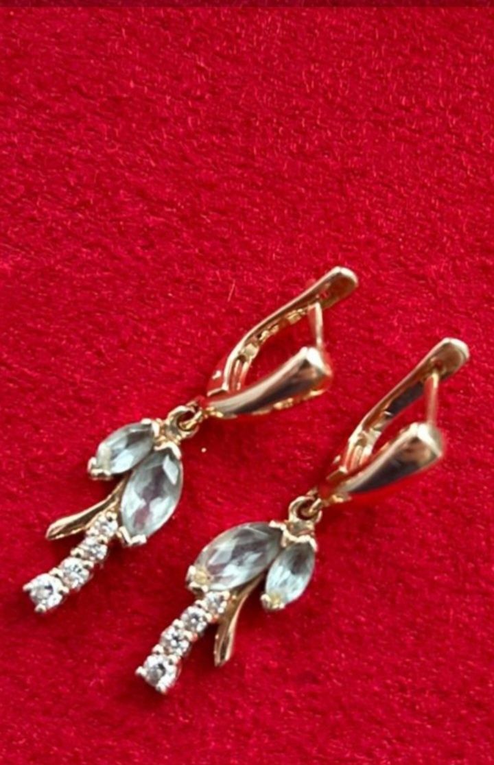Золотые серьги ,585 пр.