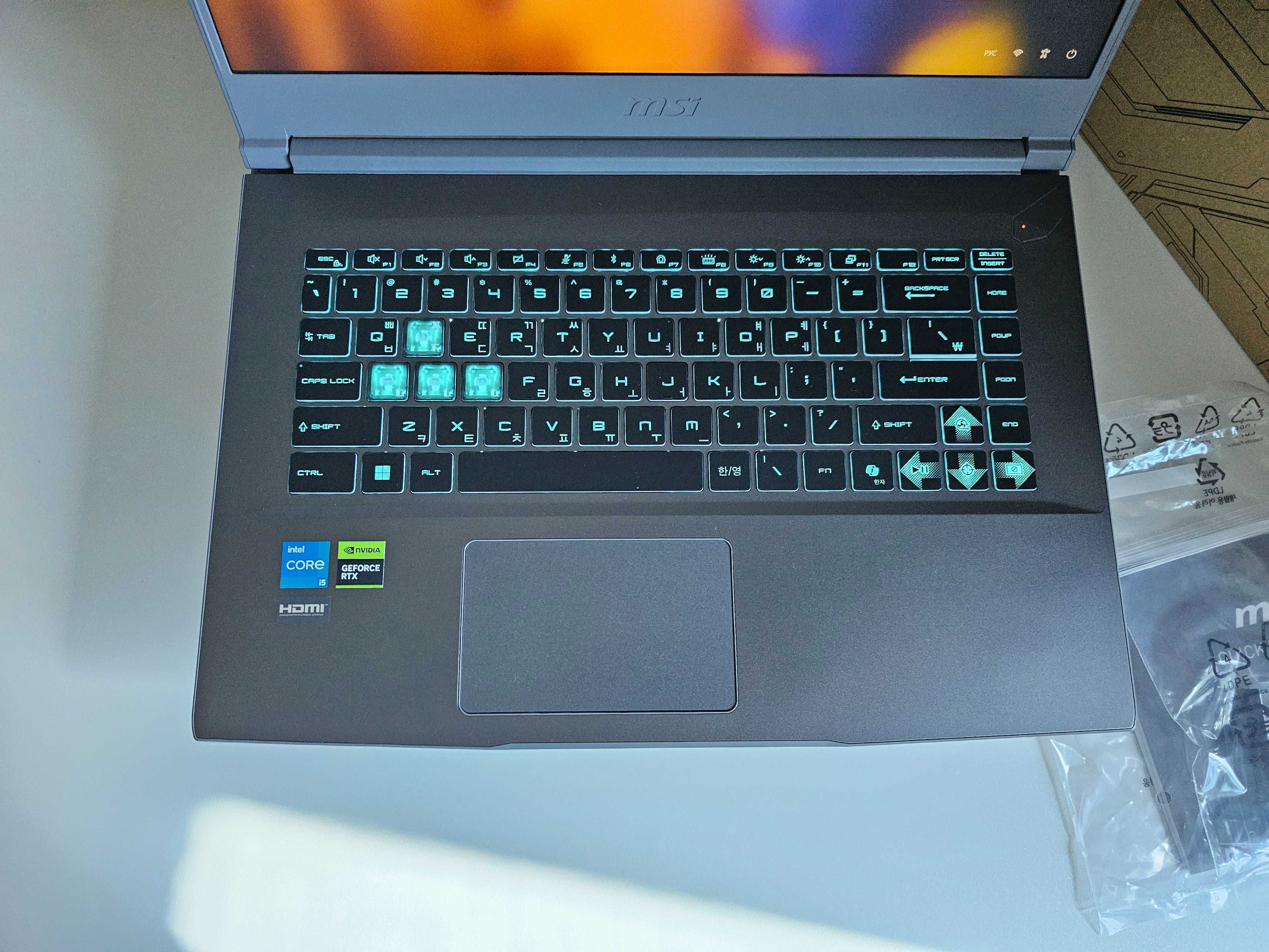 ПРОДАМ MSI Thin 15 B12UCX Ноутбук Core™ i5-12450H/8GB/512GBSSD/RTX2050