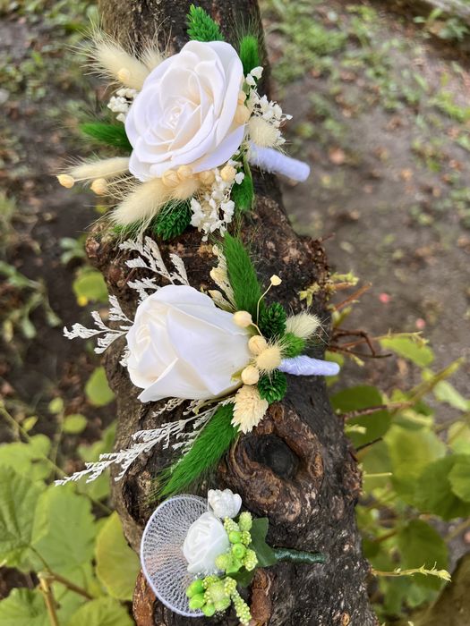 Buchete nase, mirese cocarde, corsaje , aranjamente etc