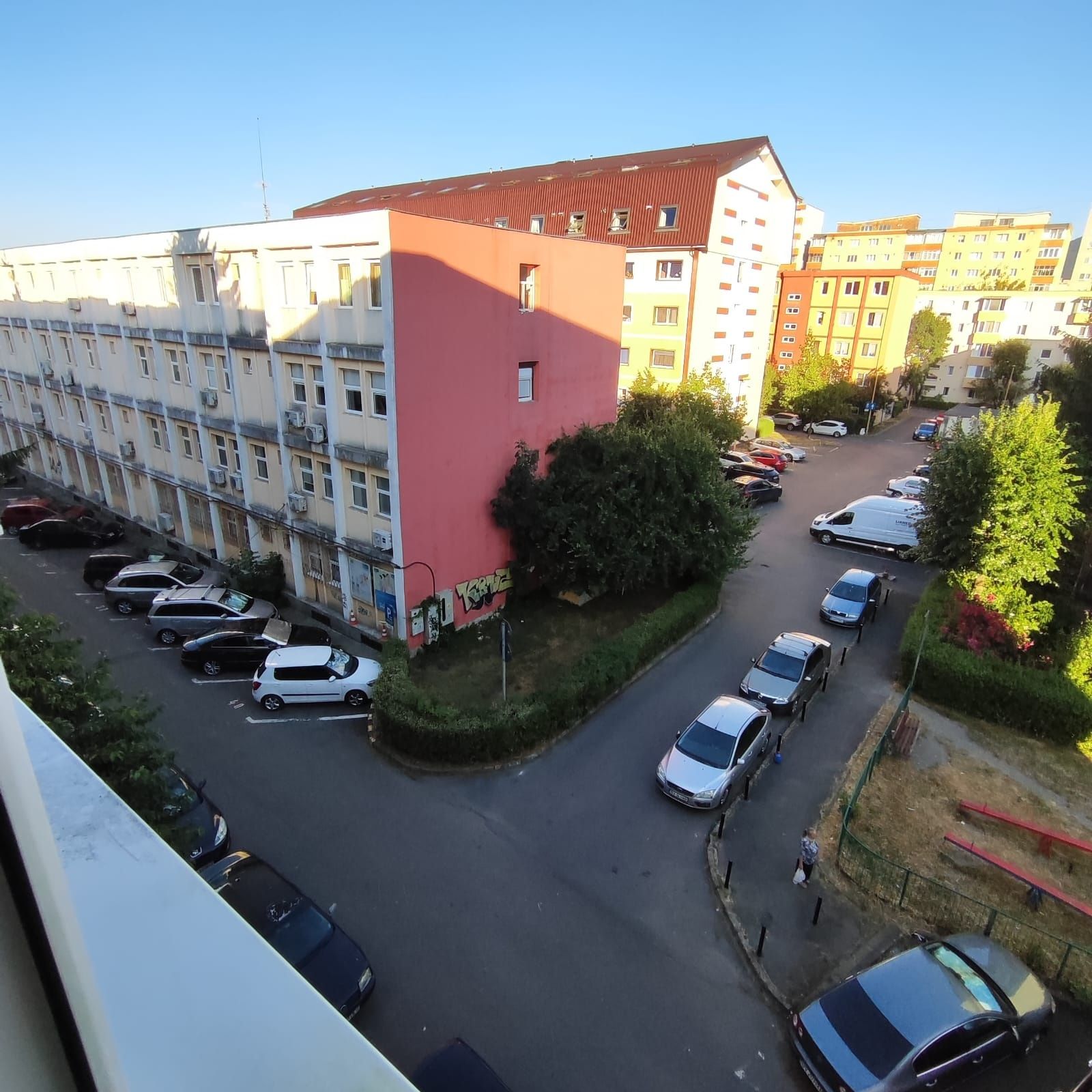 Garsonieră decomandată