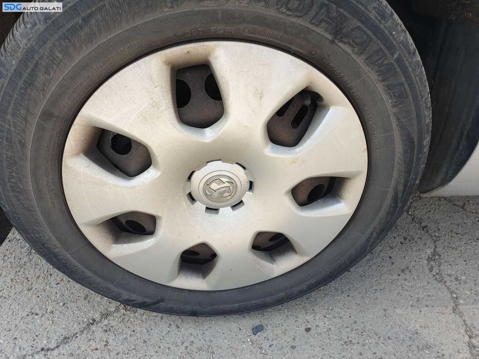 Set 4 Jante Roti Tabla cu Capace 215 60 17 R16 Opel Astra J 2009 - 2015 Cod sdgjtccbaj16