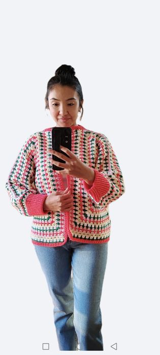 Кардиган ручной вязки