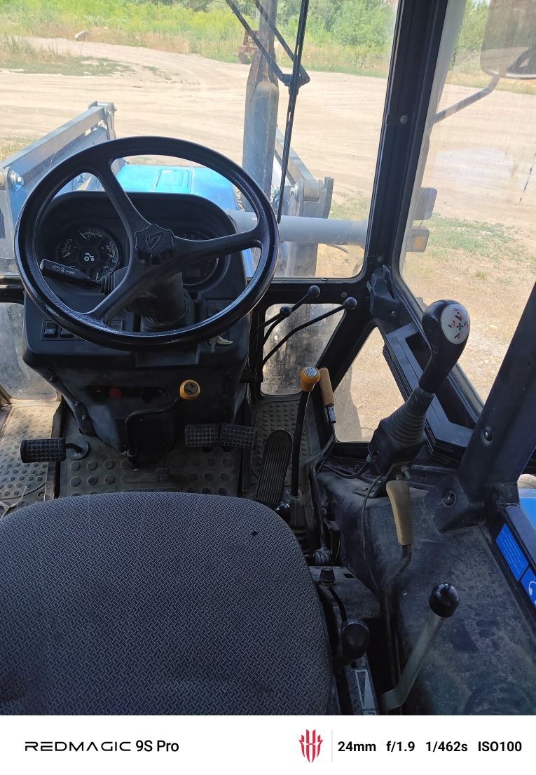 Трактор МТЗ 892..