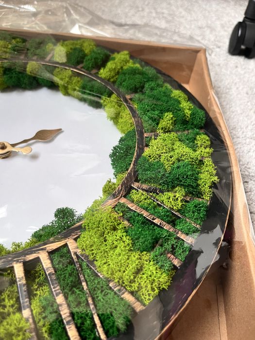 Cadou Ceas decorativ licheni