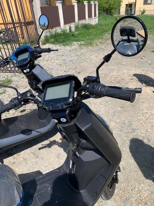 Momo Scooter by Daab Motors
