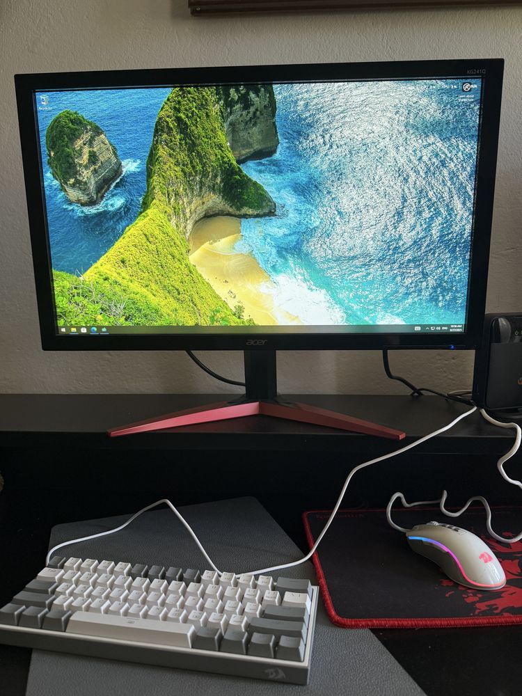 Монитор Acer Kg241q