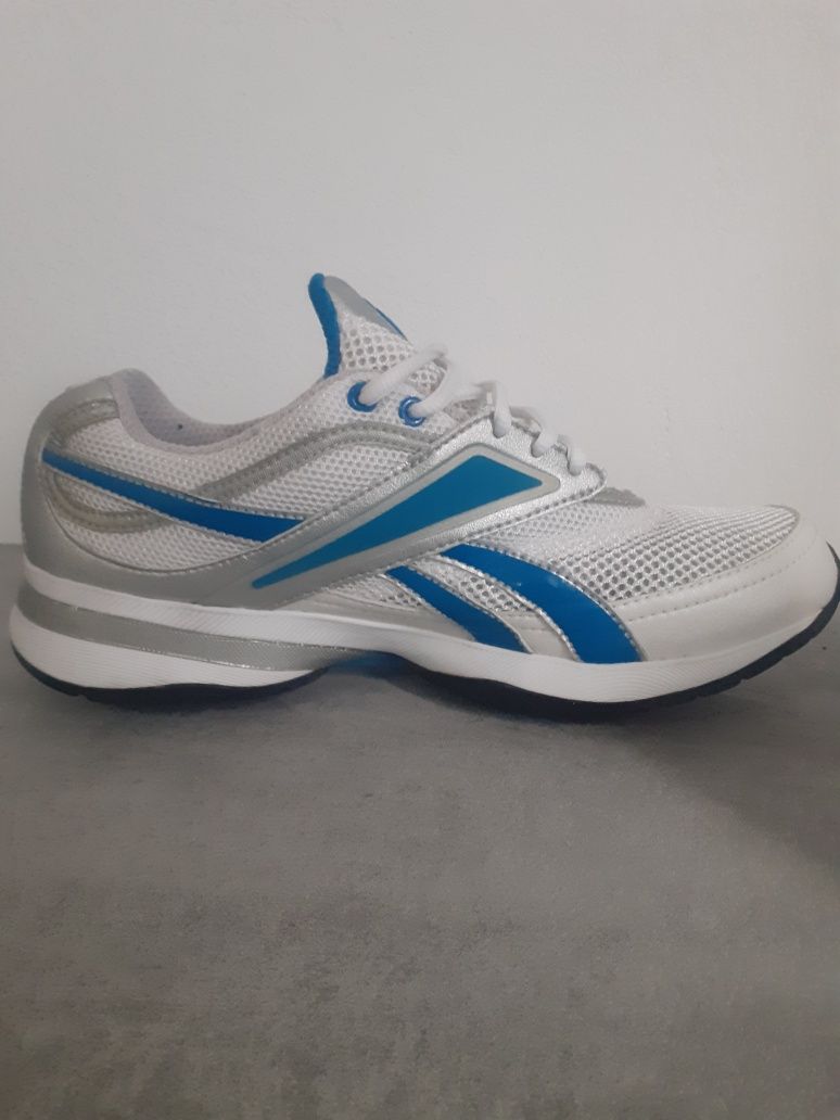 Reebok smootfit 38