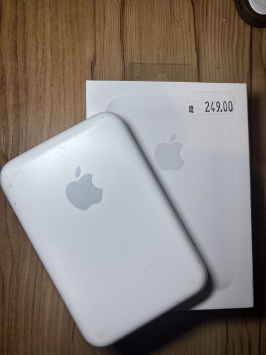 Apple MagSafe Battery Pack – външна батерия