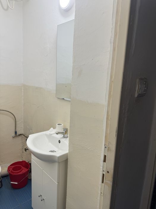 Inchiriez apartament cu 3 camere in Lugoj ,decomandat vis a vis de OMV