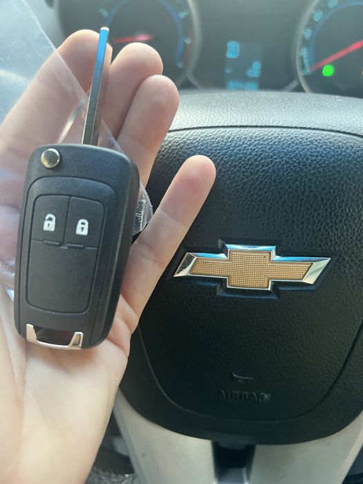 Ключ- болванка для Шевроле 2500 тенге