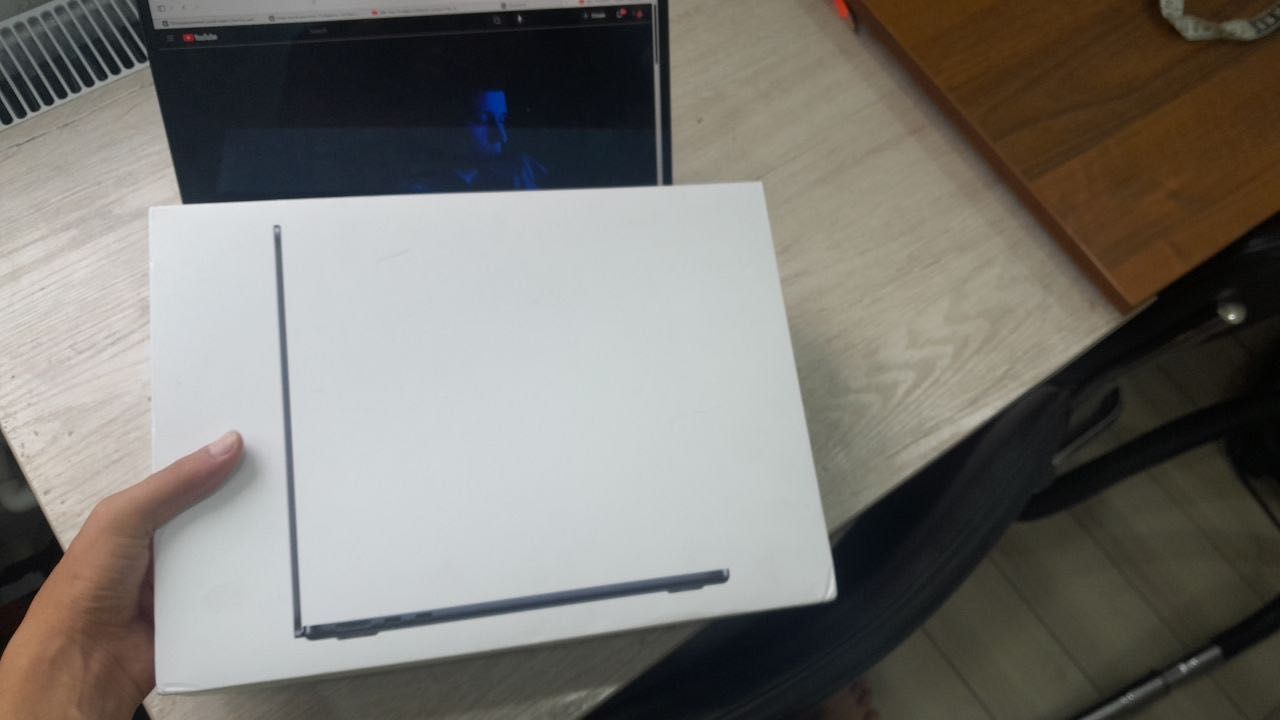 MacBook Air M2 2022