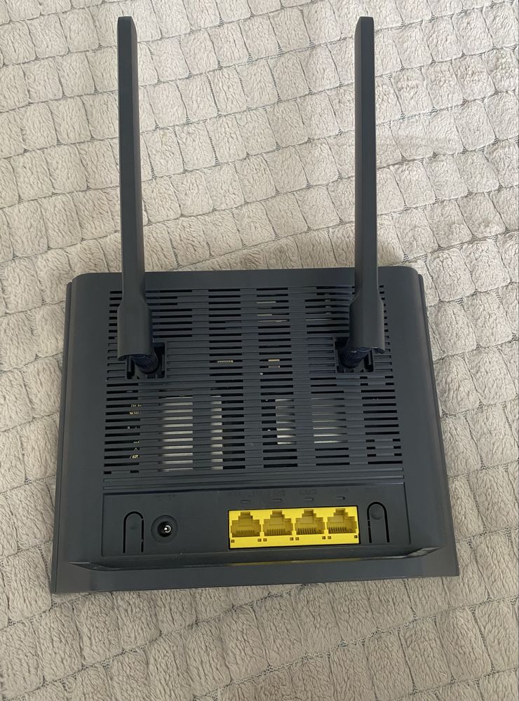Продам Wi-Fi роутер Beeline PRO MF296R