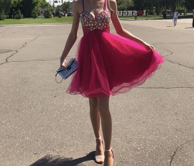 Продам вечернее платье 42 размер