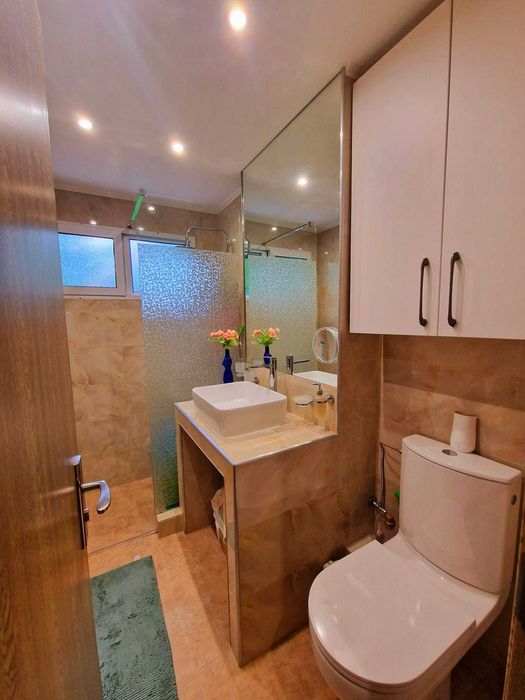 Inchiriez apartament 2 camere Tatarasi direct proprietar