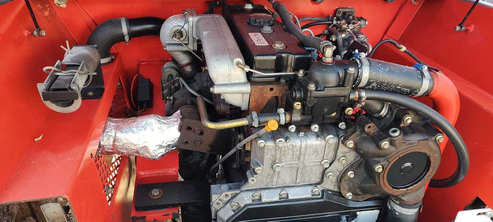 Incarcator frontal telescopic Manitou, model MRT1432 Comfort