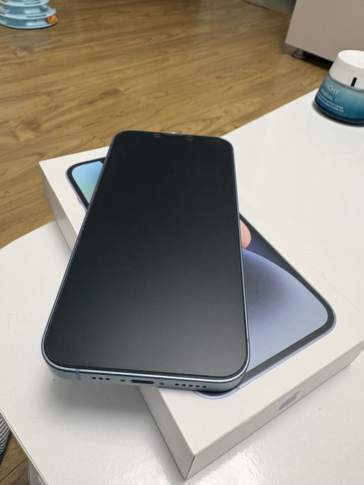 Iphone 14 impecabil