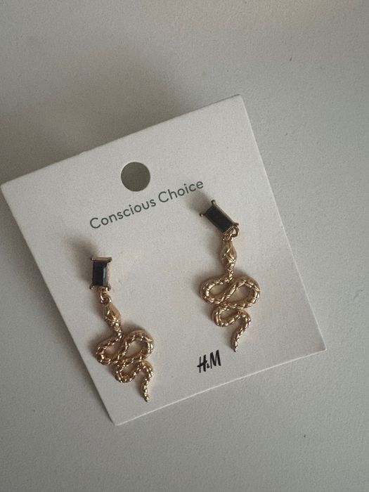 Обеци, чисто нови