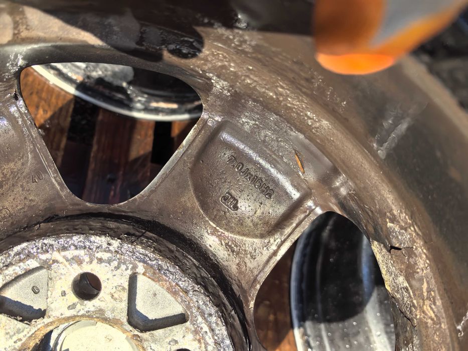 16 цола 5 х 114,3 мм Митсубиши / Мазда / КИЯ / Хюндай - 7 Инча / ЕТ 40