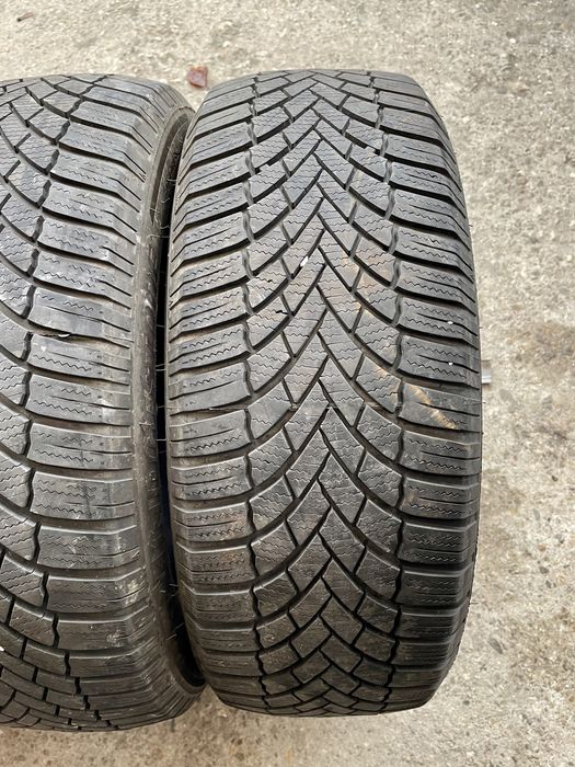 2броя Зимни Гуми 205/55/16 BRIDGESTONE ДОТ: 3821