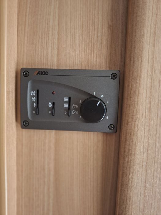 Каравана Cabby 61 – 2004 г.

Цена: 20 500 лв
Местоположение: гр. Пловд