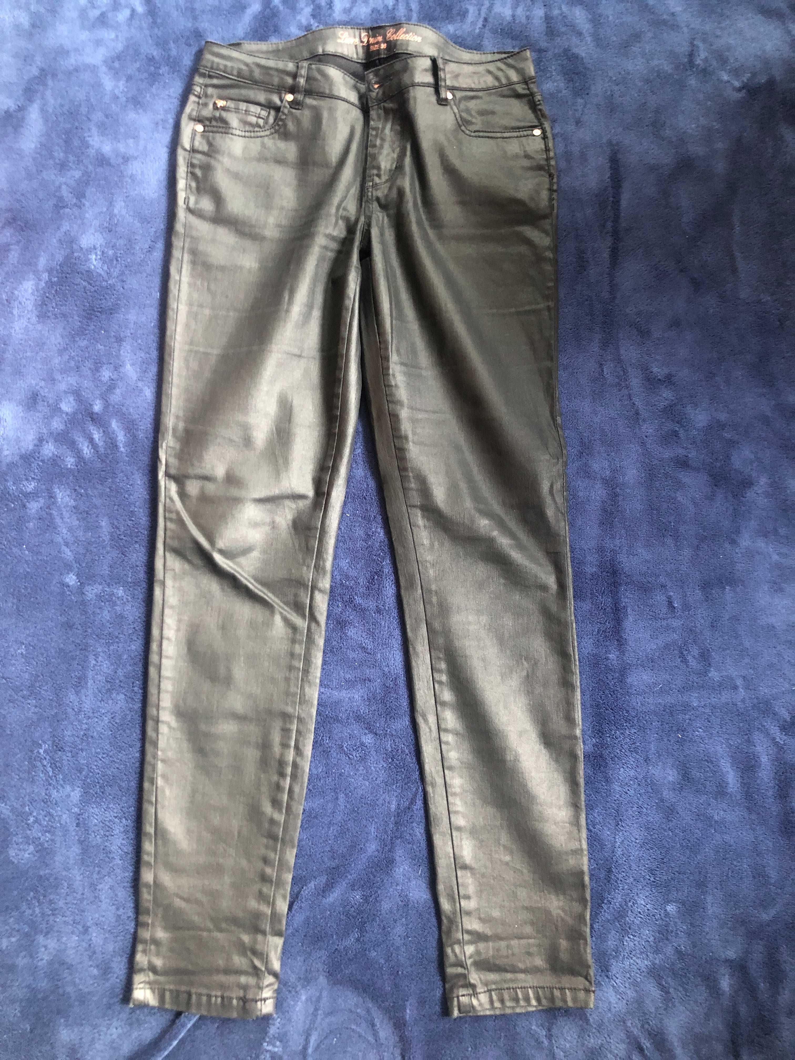 Pantaloni imitatie piele