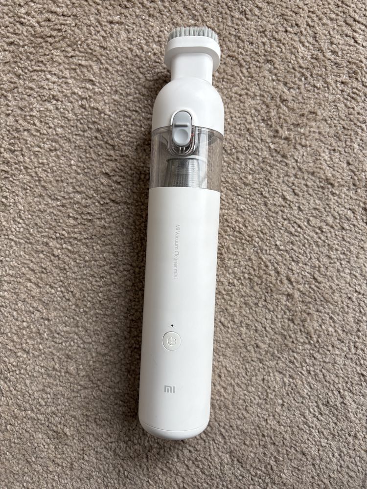 Xiaomi Mi Vacuum Cleaner Mini - малка преносима прахосмукачка
