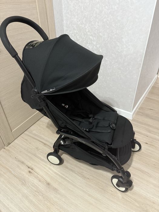 Коляска Babyzen yoyo прогула (+6 ) черная с подножкой