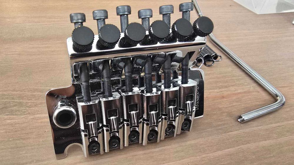 Продавам тремоло за електрическа китара Gotoh GE 1996t