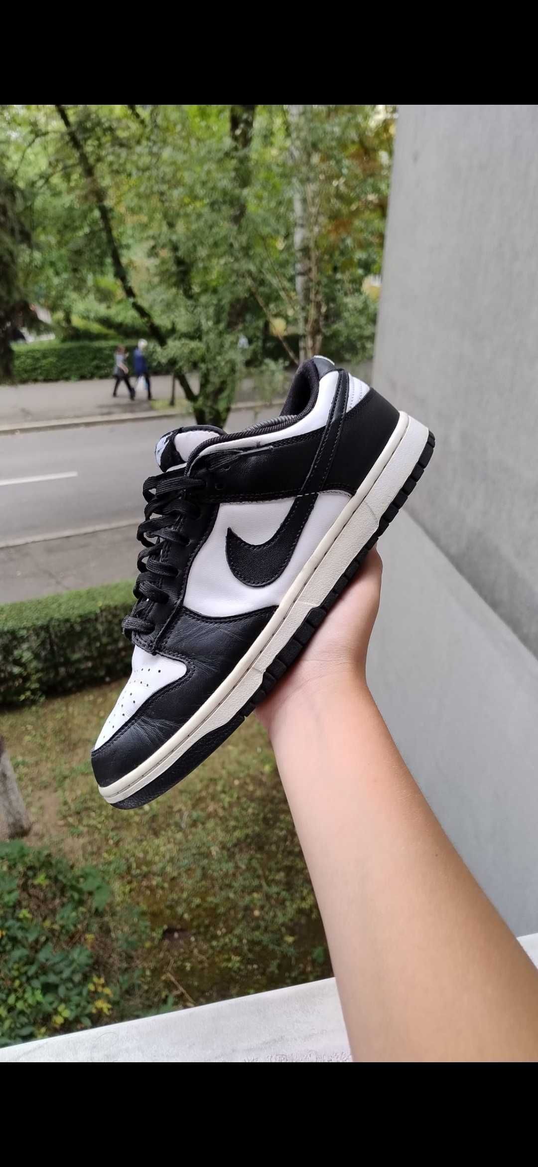 Vând panda dunk marime 45