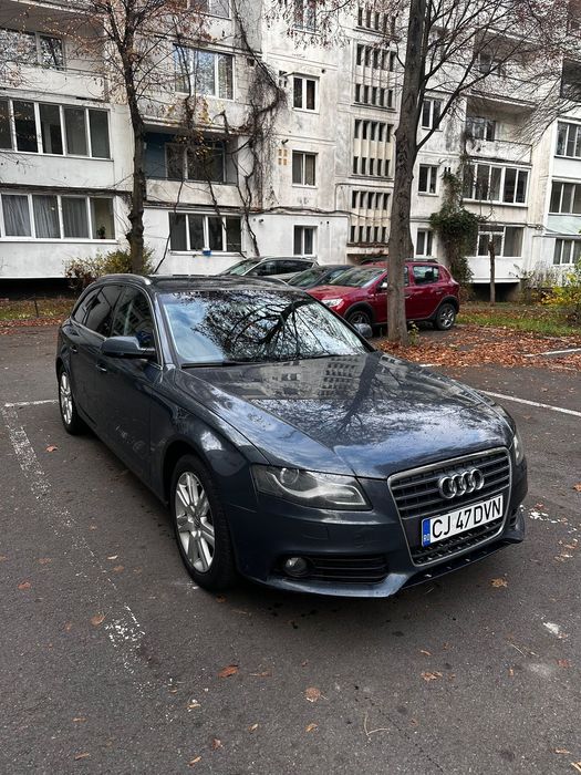 Vand Audi A4 B8 2011