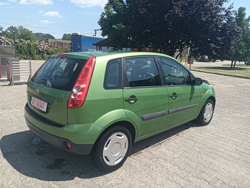 Ford fiesta 1,3 benzina TOP