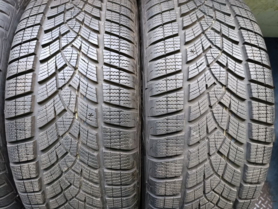 Anvelope de iarnă 225 55 18 Goodyear dot 2020.Top .