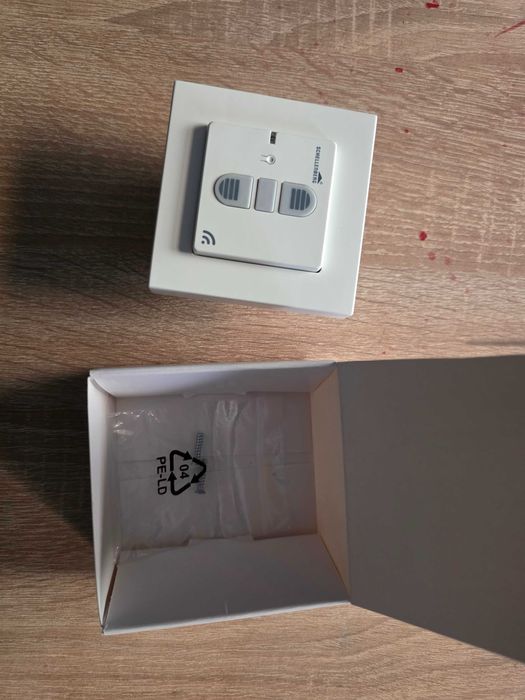 Comutator wireless Smart Home pentru obloane rulante