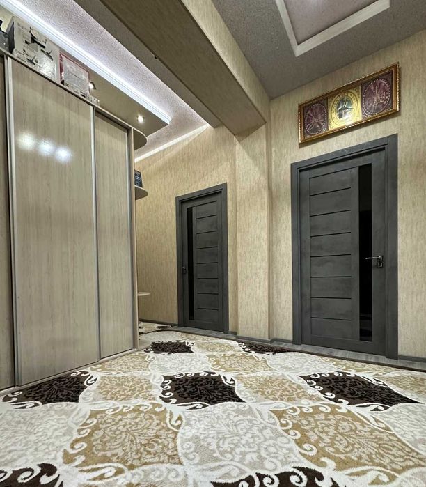 ТТЗ автостанция рупарасида 4/4/4 квартира сотилади