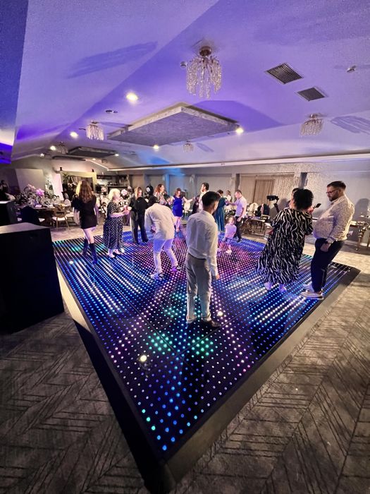 Ring de dans LED dedicat evenimentelor deosebite – DANCE FLOOR - WOW