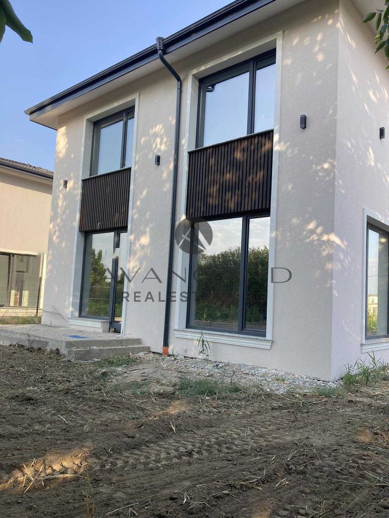 Продава се Къща в Пловдив, Беломорски - 198 кв.м за 1465 €/кв.м - Снимка #4