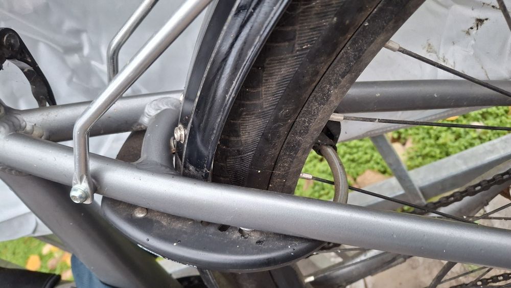 Bicicleta Electrica Trekking (E-Bike), Roti 27.5 Inch, Motor 250W