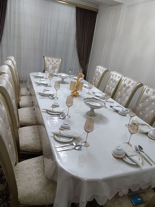 Стол 12 та стули Билан сотилади