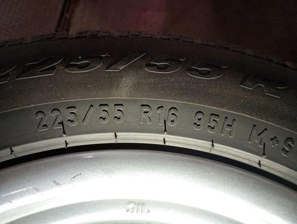 BMW джанти със зимни гуми 225/55/16 7J 5x120 цо76