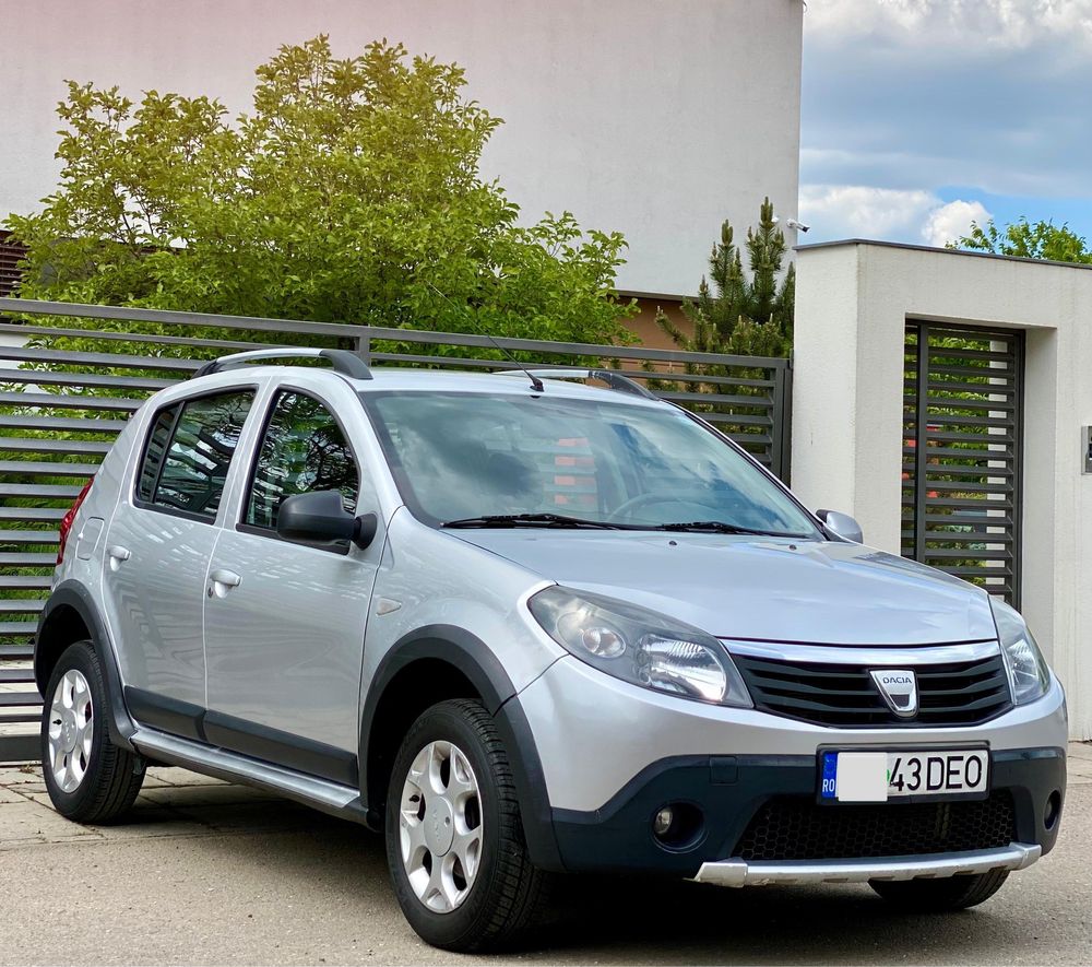 Dacia Sandero STEPWAY 1.6 MPI 90 cp A/C Ca Noua